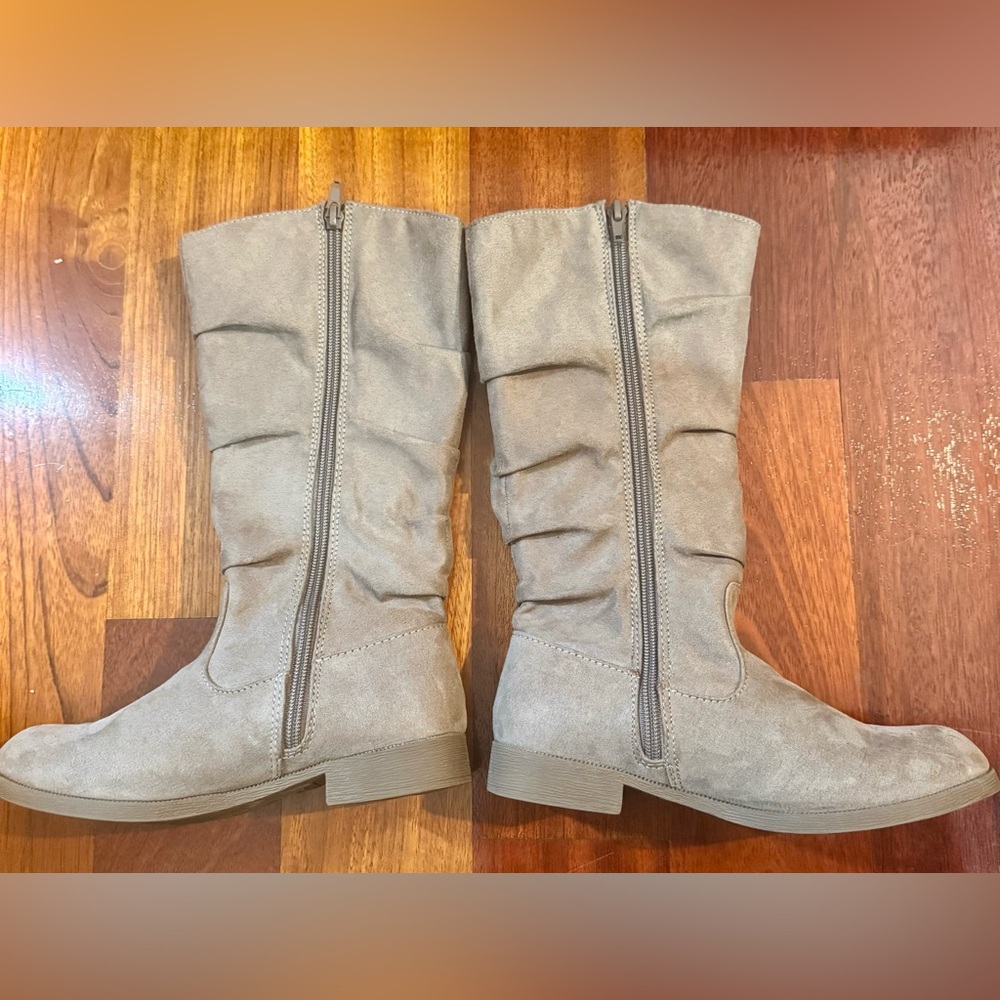 Crown Vintage kids Tessa Boot in Taupe - Picture 5 of 9